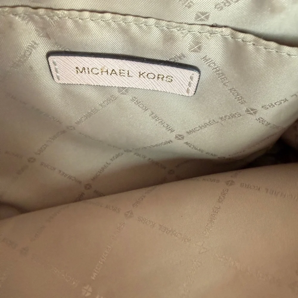 Michael Kors Walsh Pink Leather Tote Multifunction Laptop Bag